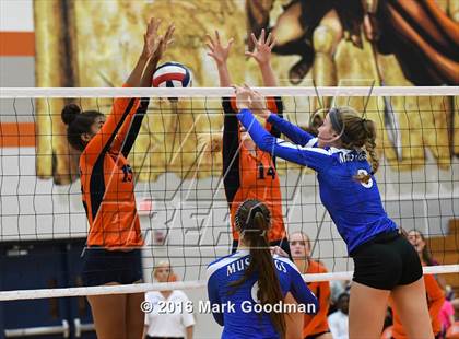 Thumbnail 1 in Katy Taylor @ Seven Lakes photogallery.