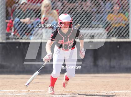 Thumbnail 3 in Mountain Ridge vs. Spanish Fork (UHSAA 5A Final) photogallery.