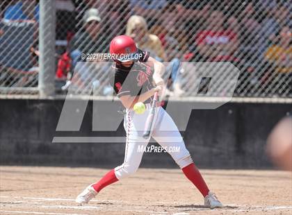 Thumbnail 1 in Mountain Ridge vs. Spanish Fork (UHSAA 5A Final) photogallery.