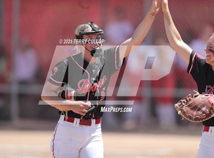 Thumbnail 3 in Mountain Ridge vs. Spanish Fork (UHSAA 5A Final) photogallery.