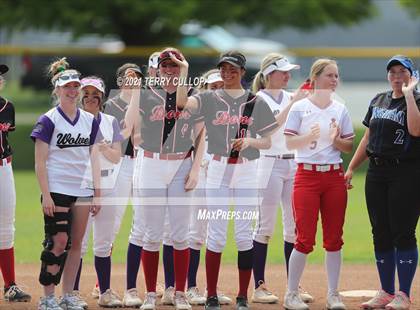 Thumbnail 1 in Mountain Ridge vs. Spanish Fork (UHSAA 5A Final) photogallery.