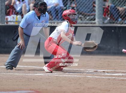 Thumbnail 3 in Mountain Ridge vs. Spanish Fork (UHSAA 5A Final) photogallery.