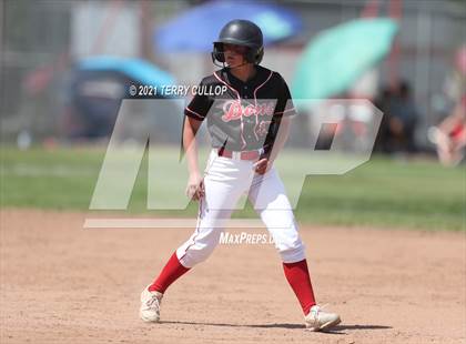 Thumbnail 3 in Mountain Ridge vs. Spanish Fork (UHSAA 5A Final) photogallery.