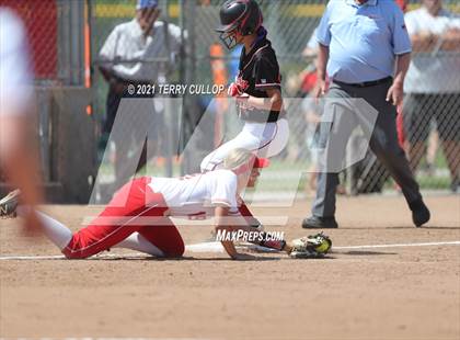 Thumbnail 3 in Mountain Ridge vs. Spanish Fork (UHSAA 5A Final) photogallery.