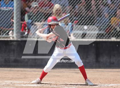 Thumbnail 3 in Mountain Ridge vs. Spanish Fork (UHSAA 5A Final) photogallery.