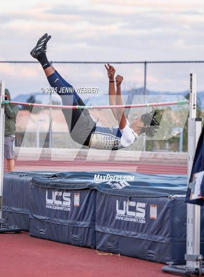Thumbnail 1 in Spring Valley Weekday #1 (High Jump) photogallery.
