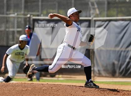 Thumbnail 3 in Reno @ Sonora photogallery.