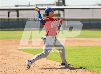 Thumbnail 3 in Reno @ Sonora photogallery.