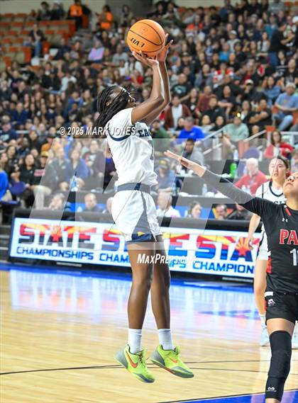 Thumbnail 2 in Phoenix Country Day vs. Page (AIA Copper Final) photogallery.