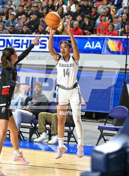 Thumbnail 2 in Phoenix Country Day vs. Page (AIA Copper Final) photogallery.
