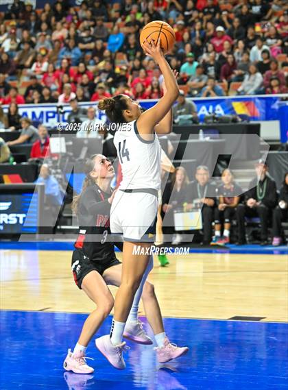 Thumbnail 1 in Phoenix Country Day vs. Page (AIA Copper Final) photogallery.