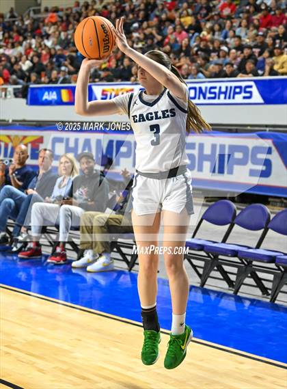 Thumbnail 3 in Phoenix Country Day vs. Page (AIA Copper Final) photogallery.