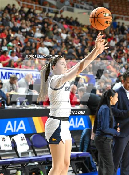 Thumbnail 2 in Phoenix Country Day vs. Page (AIA Copper Final) photogallery.