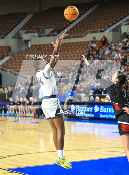 Thumbnail 3 in Phoenix Country Day vs. Page (AIA Copper Final) photogallery.