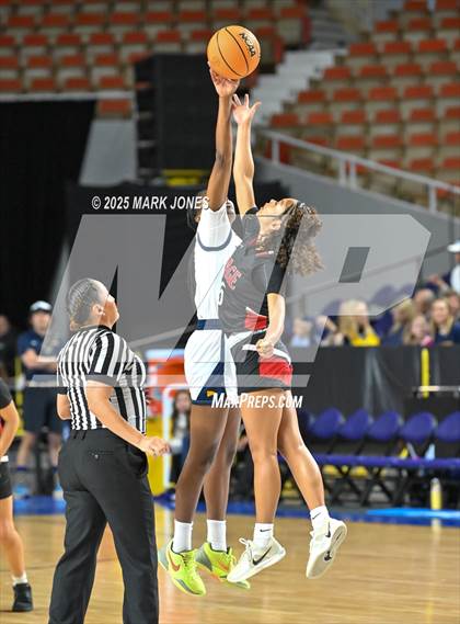 Thumbnail 1 in Phoenix Country Day vs. Page (AIA Copper Final) photogallery.