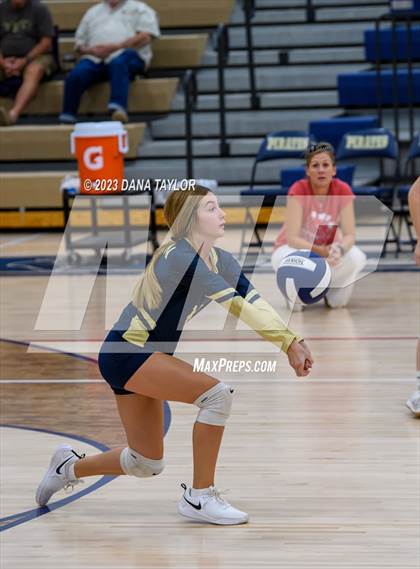 Thumbnail 1 in Lipan @ Perrin-Whitt photogallery.
