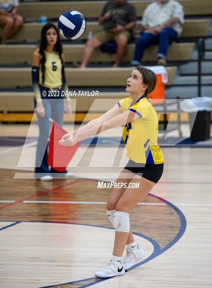 Thumbnail 3 in Lipan @ Perrin-Whitt photogallery.