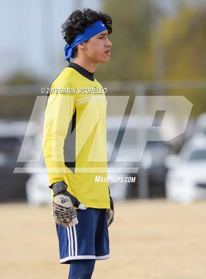 Thumbnail 3 in Yuma vs. NFL YET Academy (Chandler Prep Invitational) photogallery.