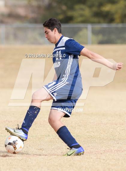 Thumbnail 3 in Yuma vs. NFL YET Academy (Chandler Prep Invitational) photogallery.