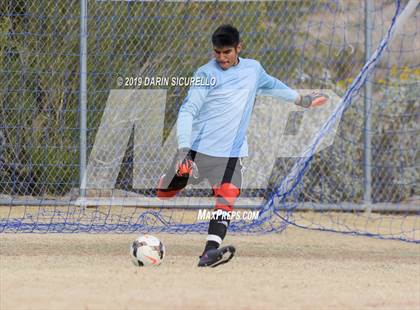 Thumbnail 3 in Yuma vs. NFL YET Academy (Chandler Prep Invitational) photogallery.