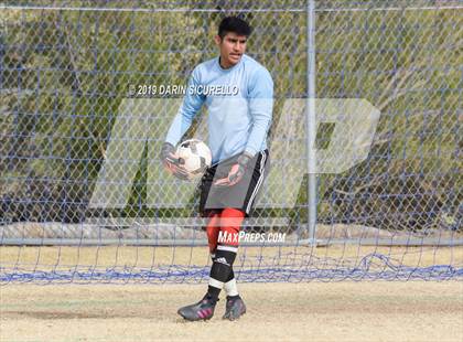 Thumbnail 3 in Yuma vs. NFL YET Academy (Chandler Prep Invitational) photogallery.