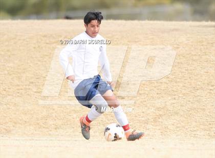 Thumbnail 3 in Yuma vs. NFL YET Academy (Chandler Prep Invitational) photogallery.