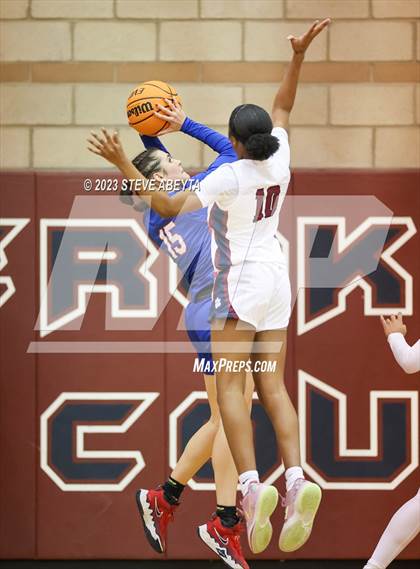 Thumbnail 1 in Cherry Creek @ Cherokee Trail photogallery.