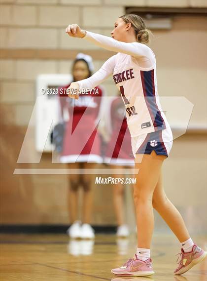 Thumbnail 1 in Cherry Creek @ Cherokee Trail photogallery.