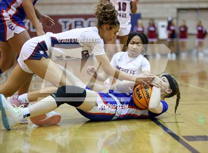 Thumbnail 1 in Cherry Creek @ Cherokee Trail photogallery.