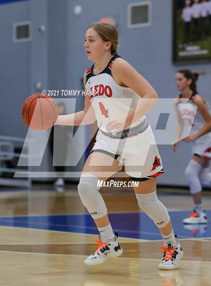 Thumbnail 2 in Aledo vs Graham (Brock Showcase) photogallery.