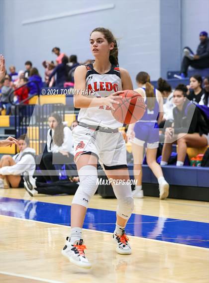 Thumbnail 1 in Aledo vs Graham (Brock Showcase) photogallery.