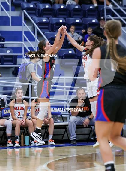 Thumbnail 2 in Aledo vs Graham (Brock Showcase) photogallery.