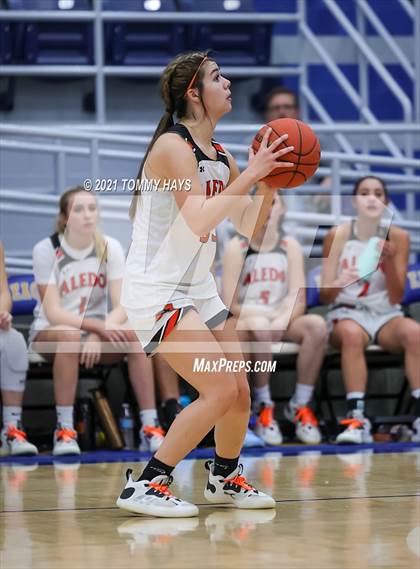 Thumbnail 1 in Aledo vs Graham (Brock Showcase) photogallery.