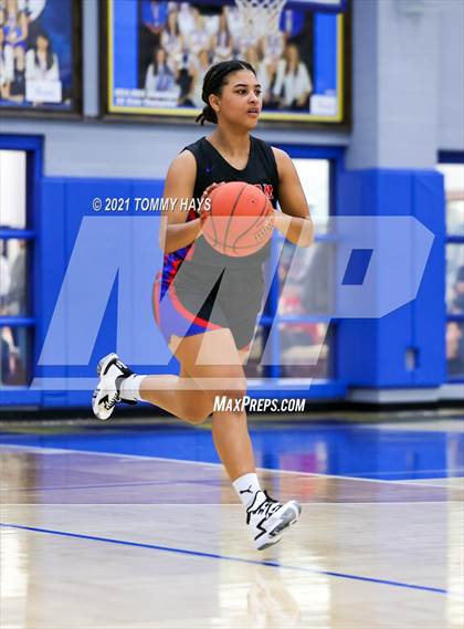 Thumbnail 2 in Aledo vs Graham (Brock Showcase) photogallery.