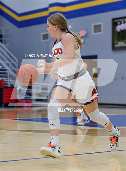 Thumbnail 1 in Aledo vs Graham (Brock Showcase) photogallery.