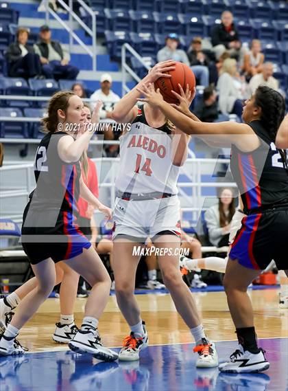 Thumbnail 2 in Aledo vs Graham (Brock Showcase) photogallery.