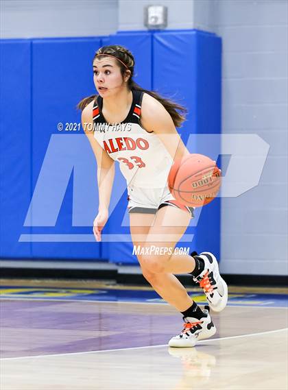 Thumbnail 3 in Aledo vs Graham (Brock Showcase) photogallery.