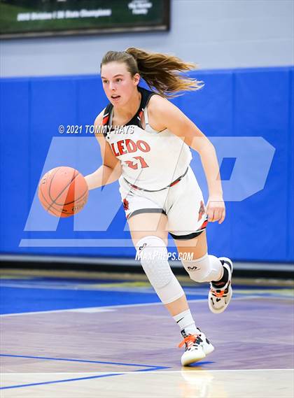 Thumbnail 3 in Aledo vs Graham (Brock Showcase) photogallery.