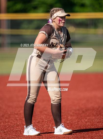 Thumbnail 2 in Mt. Carmel @ St. Joseph's Academy (LHSAA Division I Select Round 2) photogallery.