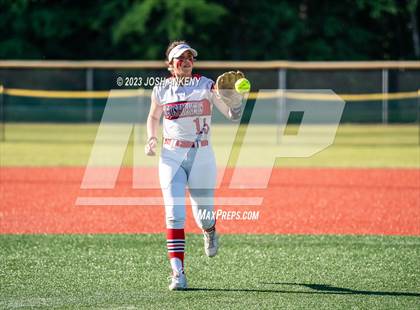 Thumbnail 3 in Mt. Carmel @ St. Joseph's Academy (LHSAA Division I Select Round 2) photogallery.