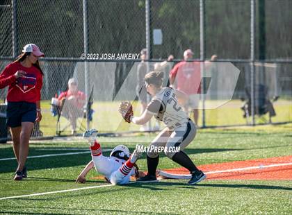 Thumbnail 2 in Mt. Carmel @ St. Joseph's Academy (LHSAA Division I Select Round 2) photogallery.