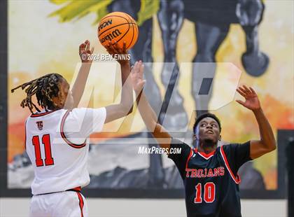 Thumbnail 3 in Tri-Cities vs. Lee County (OTR Hoops: Thanksgiving Showcase) photogallery.