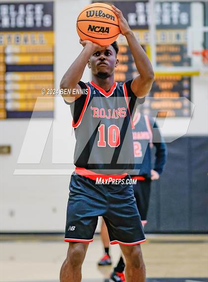 Thumbnail 1 in Tri-Cities vs. Lee County (OTR Hoops: Thanksgiving Showcase) photogallery.