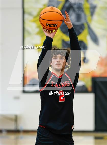 Thumbnail 1 in Tri-Cities vs. Lee County (OTR Hoops: Thanksgiving Showcase) photogallery.