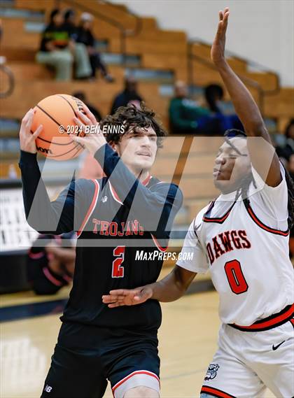 Thumbnail 2 in Tri-Cities vs. Lee County (OTR Hoops: Thanksgiving Showcase) photogallery.