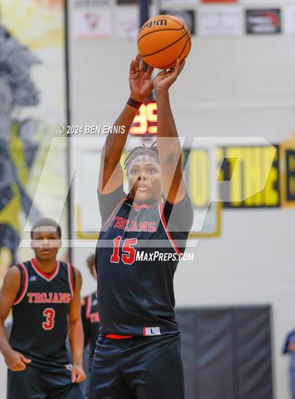 Thumbnail 2 in Tri-Cities vs. Lee County (OTR Hoops: Thanksgiving Showcase) photogallery.