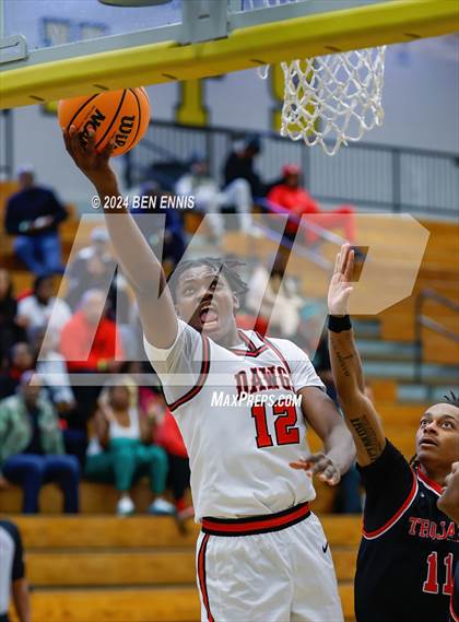 Thumbnail 2 in Tri-Cities vs. Lee County (OTR Hoops: Thanksgiving Showcase) photogallery.