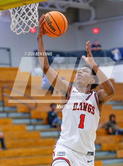 Thumbnail 3 in Tri-Cities vs. Lee County (OTR Hoops: Thanksgiving Showcase) photogallery.