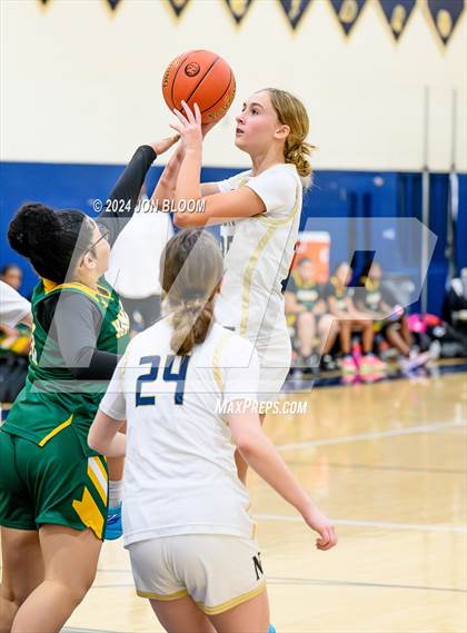 Thumbnail 2 in Hamden @ Newington photogallery.