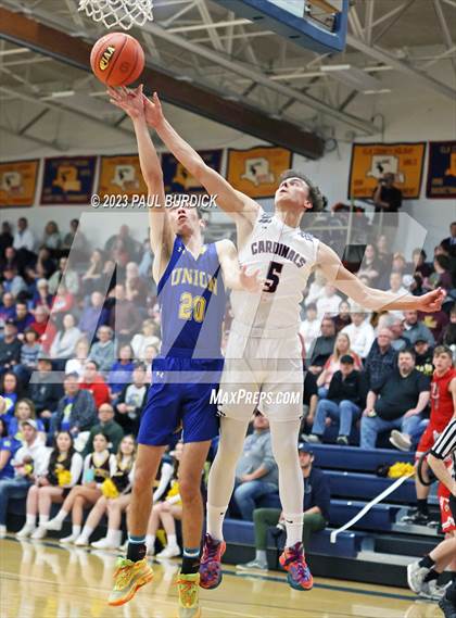 Thumbnail 3 in Dubois Central Catholic vs Union (PIAA District IX 1A Semifinal) photogallery.